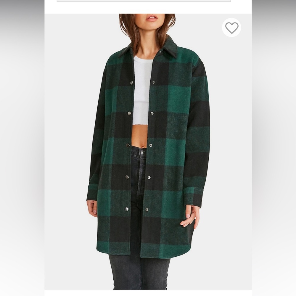 Eldridge Shacket in Sycamore Green
Steve Madden
Color:Sycamore Green
Size small